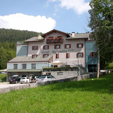 Hotel Martinella Folgaria Eksteriør bilde