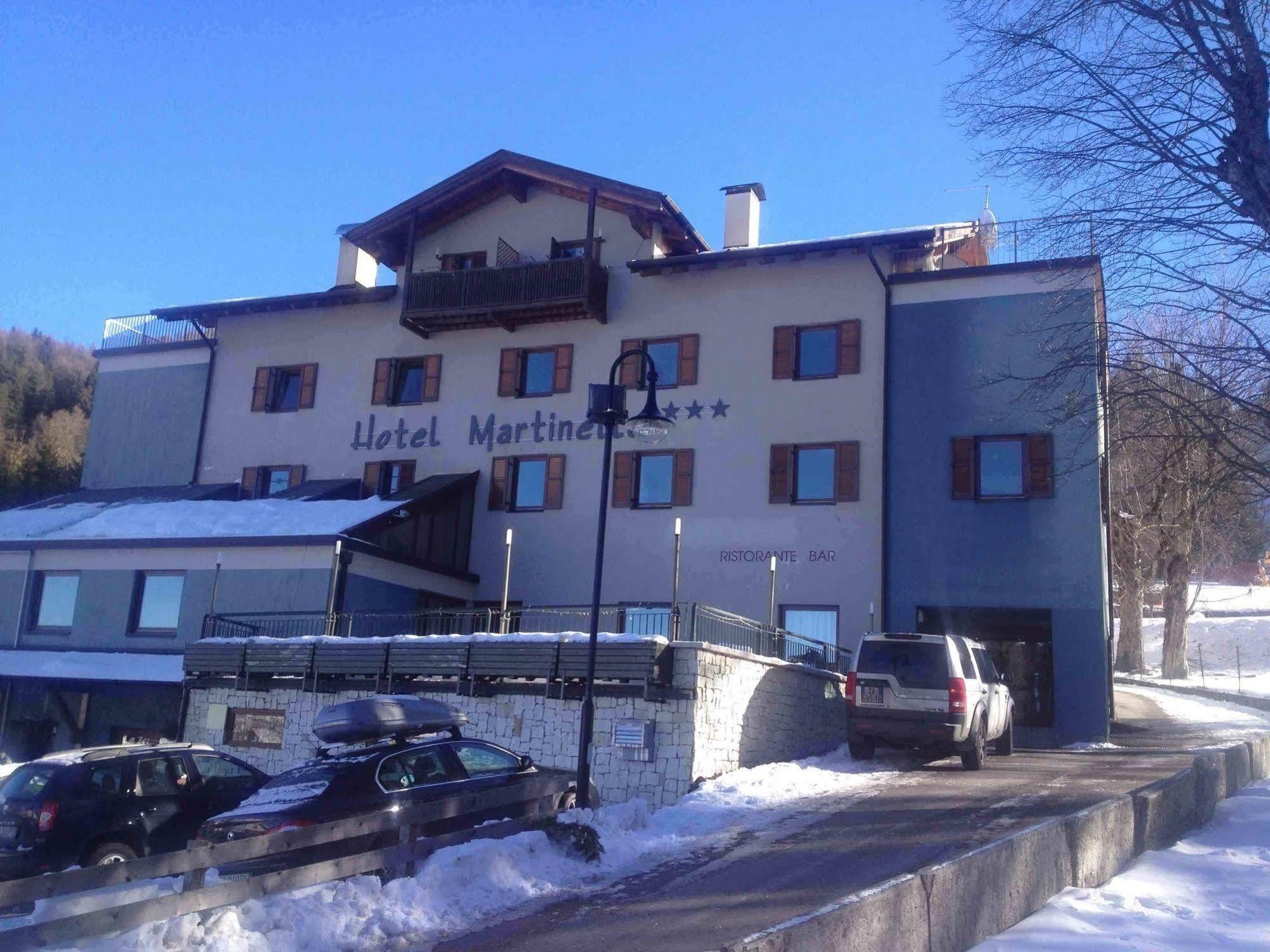 Hotel Martinella Folgaria Eksteriør bilde